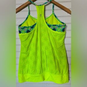 IVIVVA by LULULEMON girls size 14 Double Dutch size 14 tank top